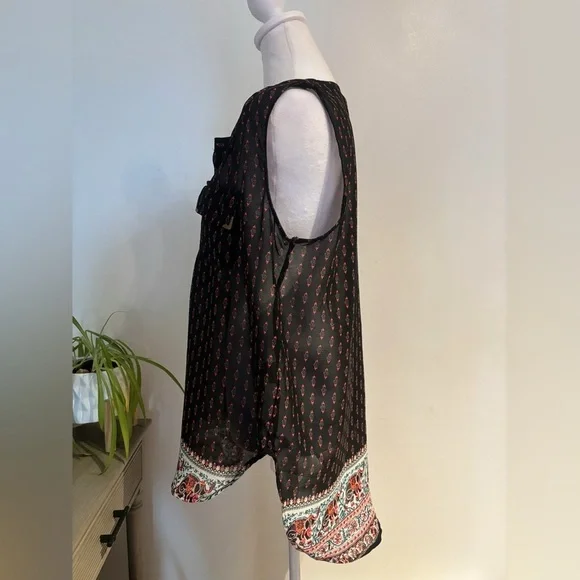 Live 4 Truth 1X Sleeveless Tunic Blouse Elephant Hem Boho Festival Top Plus Size - Picture 2 of 6